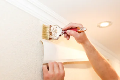 Pose de papier peint à Campagne — revêtements muraux et toiles de verre